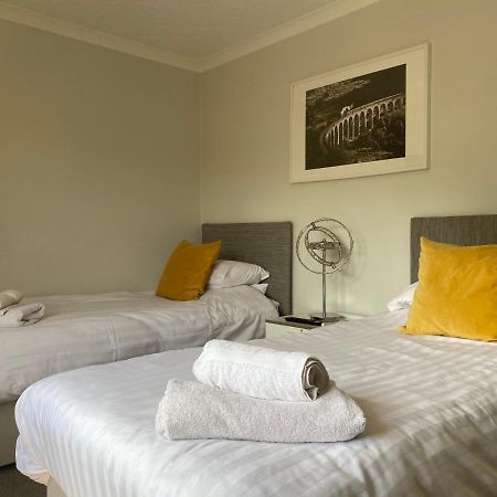 Braemar House Hotel Fort William Buitenkant foto